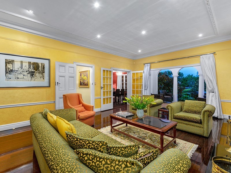 84 Markwell Street, Hamilton QLD 4007