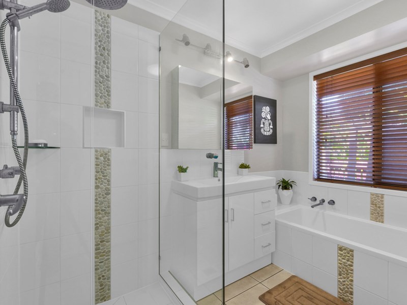 1 Bangalore Street, Carseldine QLD 4034