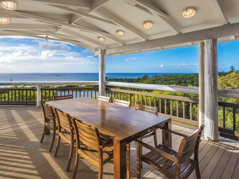 23 George Nothling Drive, Point Lookout QLD 4183