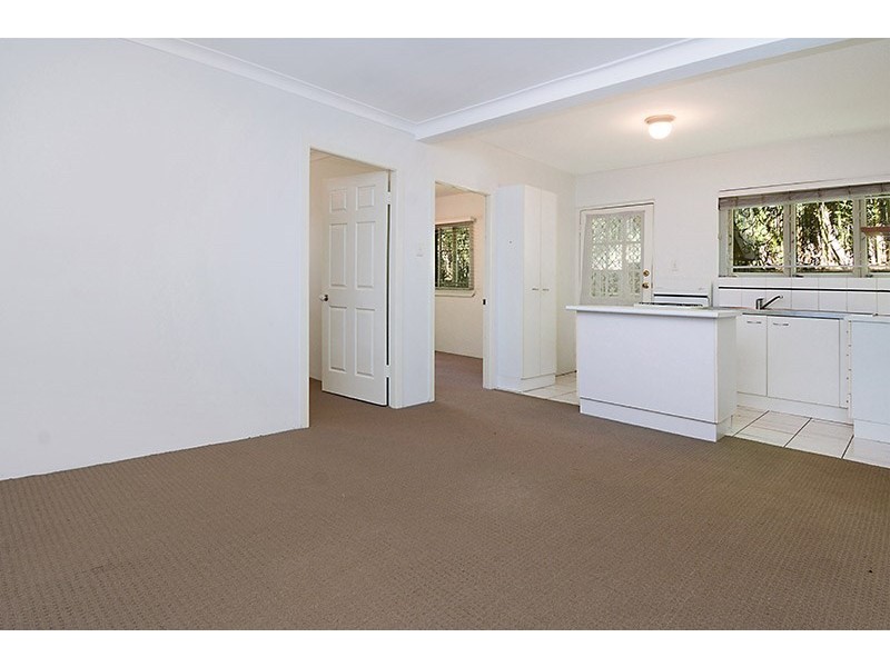 2/92 Woodville Street, Hendra QLD 4011