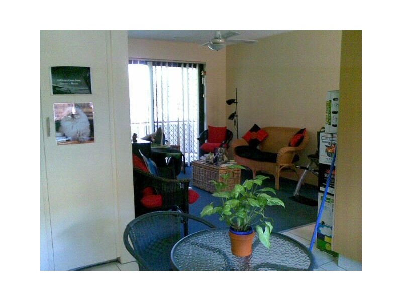 2/400 Kingsford Smith Drive, Hamilton QLD 4007