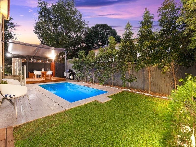 8 Bowen Street, Windsor QLD 4030