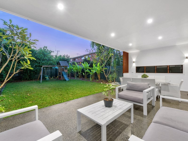 16 Magdala Street, Ascot QLD 4007