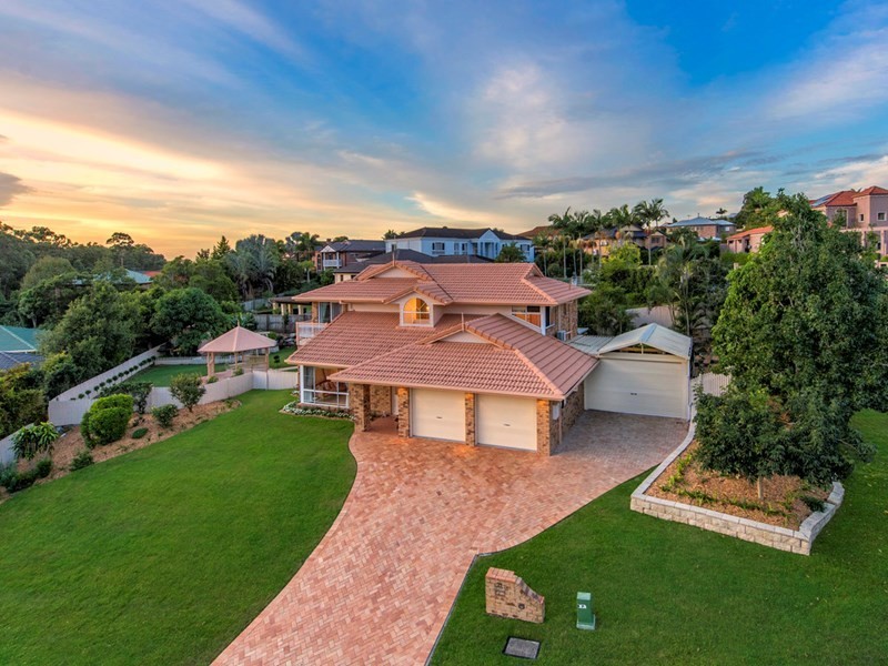 71 Galaxy Street, Bridgeman Downs QLD 4035