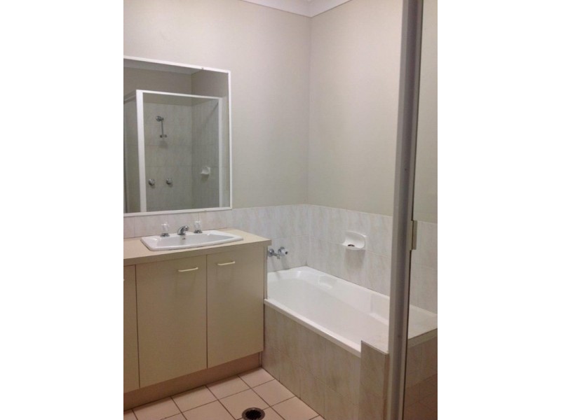 2/160 Gympie Street, Northgate QLD 4013