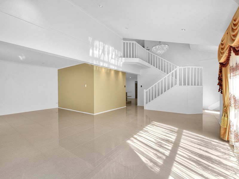 19 Galaxy Street, Bridgeman Downs QLD 4035