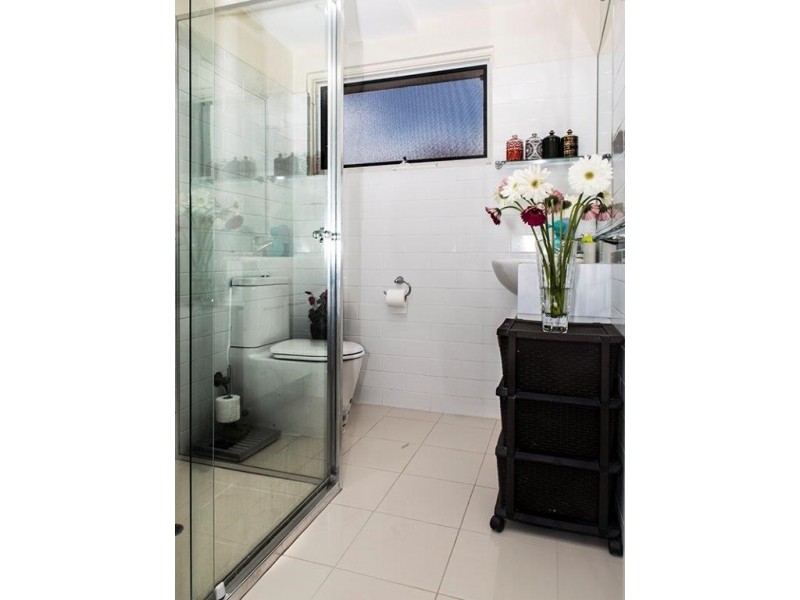 3/107 Windermere Road, Hamilton QLD 4007