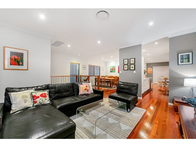 18 Weatherhead Avenue, Ashgrove QLD 4060