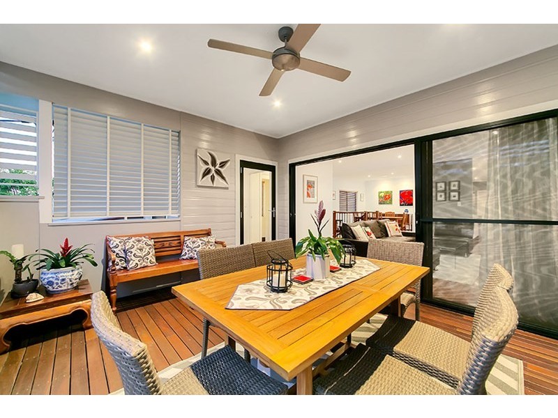 18 Weatherhead Avenue, Ashgrove QLD 4060