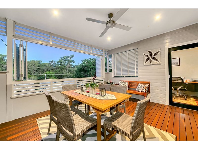 18 Weatherhead Avenue, Ashgrove QLD 4060