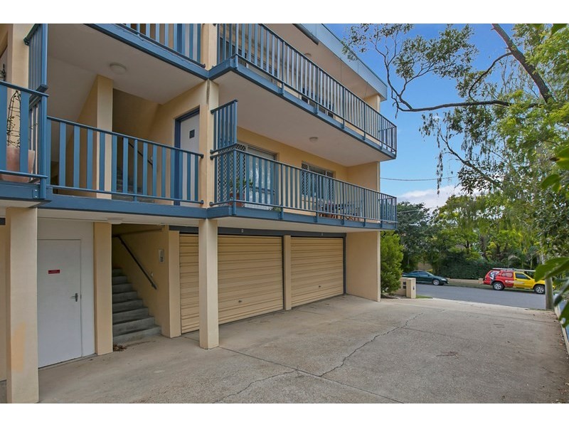 1/8 Olive Street, Nundah QLD 4012