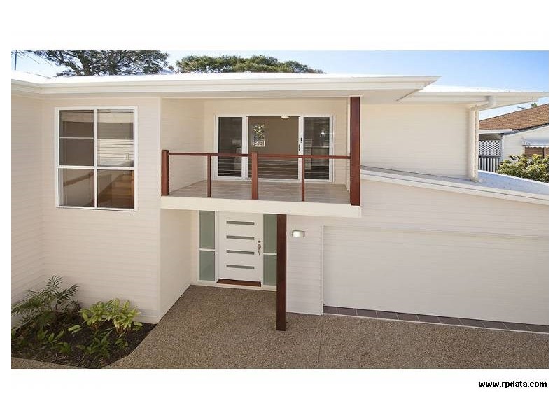 68A Winchester Street, Hamilton QLD 4007