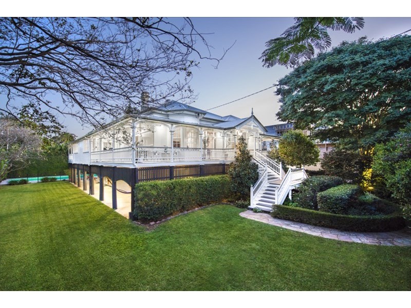 17 Beatrice Terrace, Ascot QLD 4007