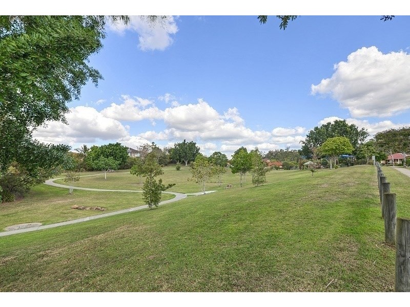 4A Ridley Road, Bridgeman Downs QLD 4035