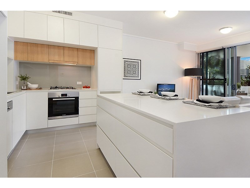 2102/118 Parkside Circuit, Hamilton QLD 4007