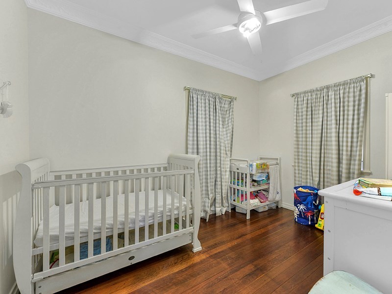 28 Dunedoo Street, Stafford QLD 4053