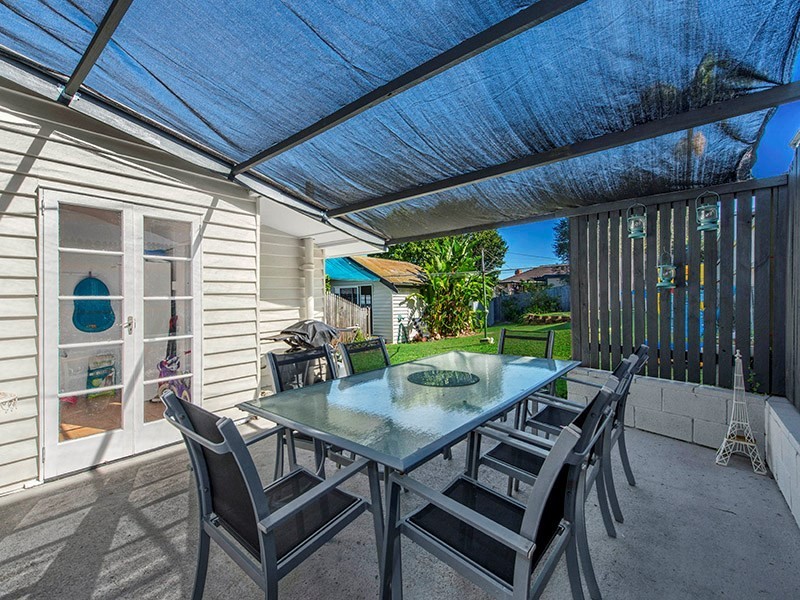 28 Dunedoo Street, Stafford QLD 4053