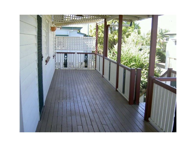 4 Harding Street, Hendra QLD 4011