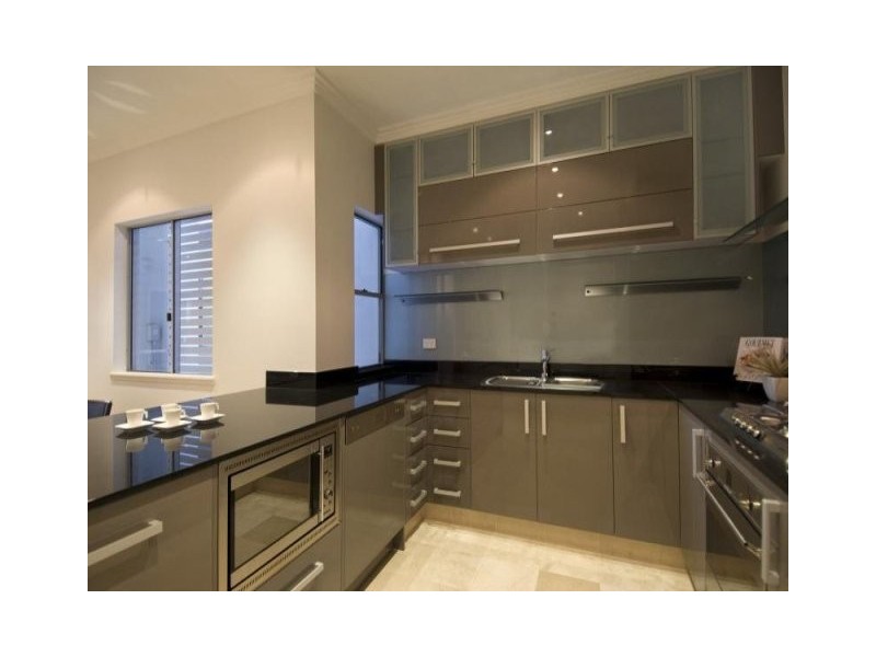 34 Highlands Street, Albion QLD 4010