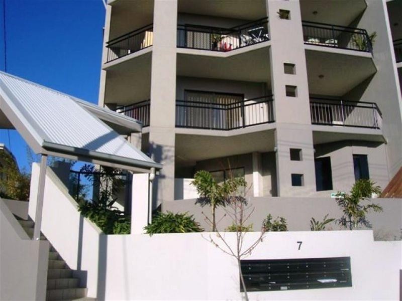 4/7-9 Amisfield Avenue, Nundah QLD 4012