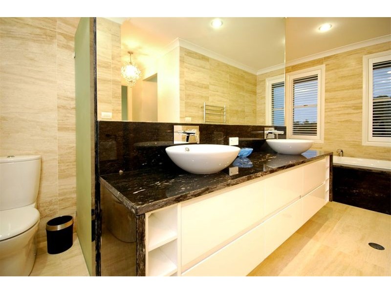 Clayfield QLD 4011