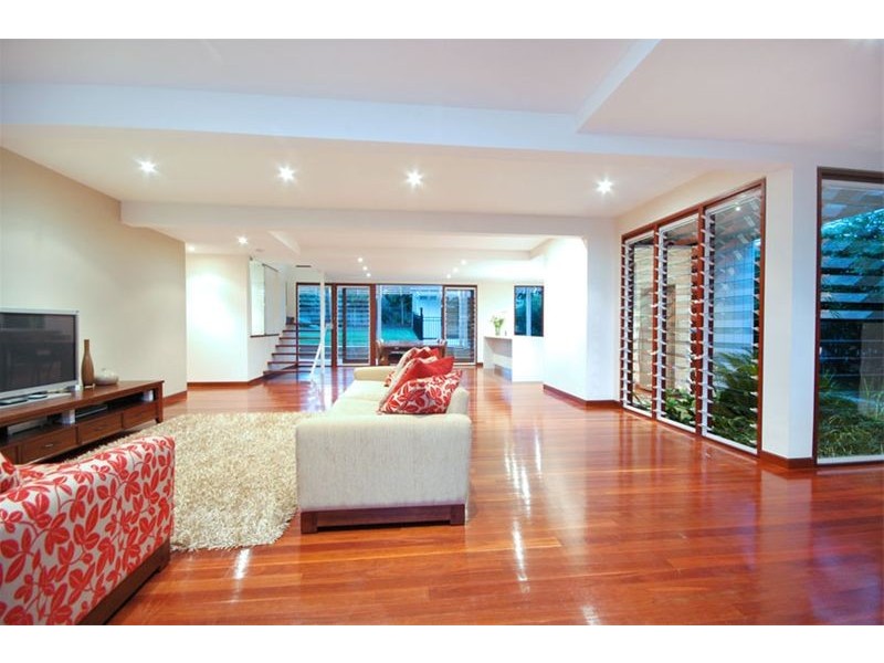 4 Marie Street, Hendra QLD 4011