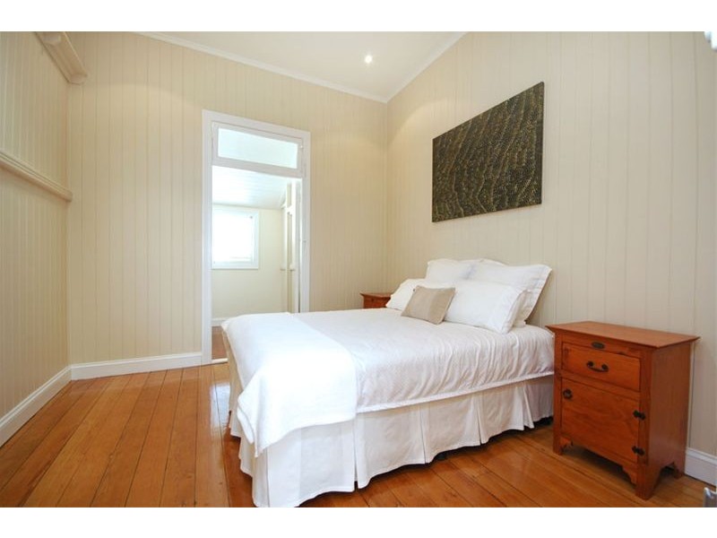 4 Marie Street, Hendra QLD 4011