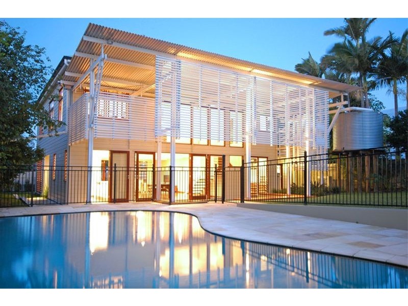 4 Marie Street, Hendra QLD 4011