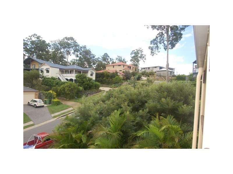 8 Rothschild Street, Eatons Hill QLD 4037