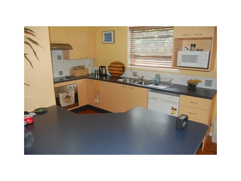 8 Rothschild Street, Eatons Hill QLD 4037