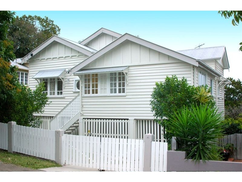 14 Camden Street, Albion QLD 4010