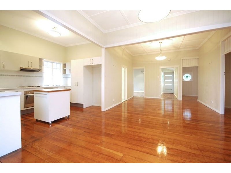 14 Camden Street, Albion QLD 4010