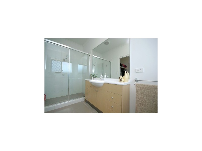 6 Greta Court, Warner QLD 4500