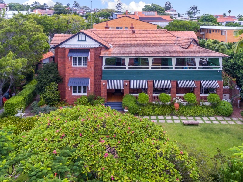 4 Sutherland Avenue, Ascot QLD 4007