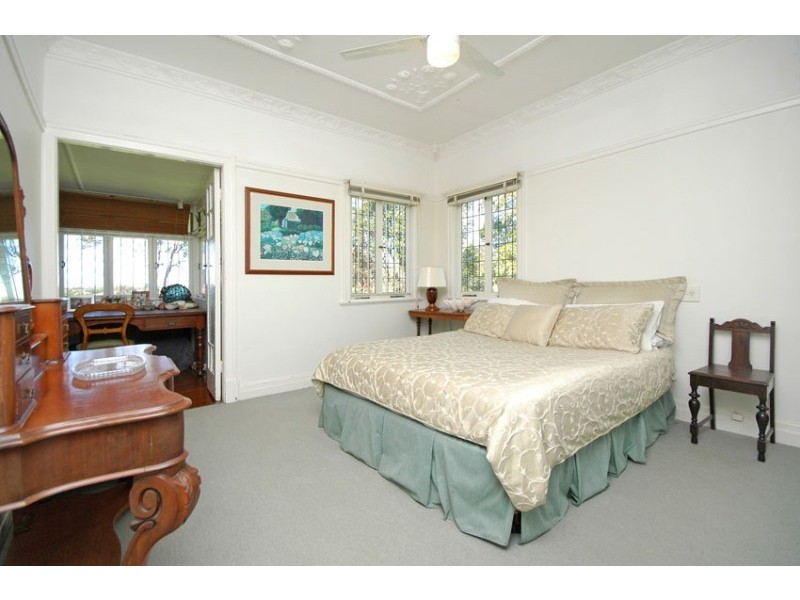 68 Eighth Avenue, Kedron QLD 4031