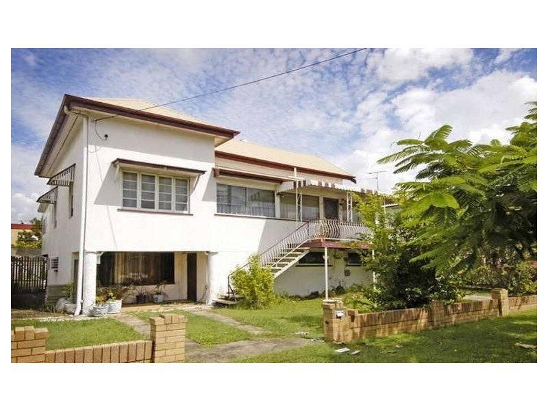 26 Winchester Street, Hamilton QLD 4007