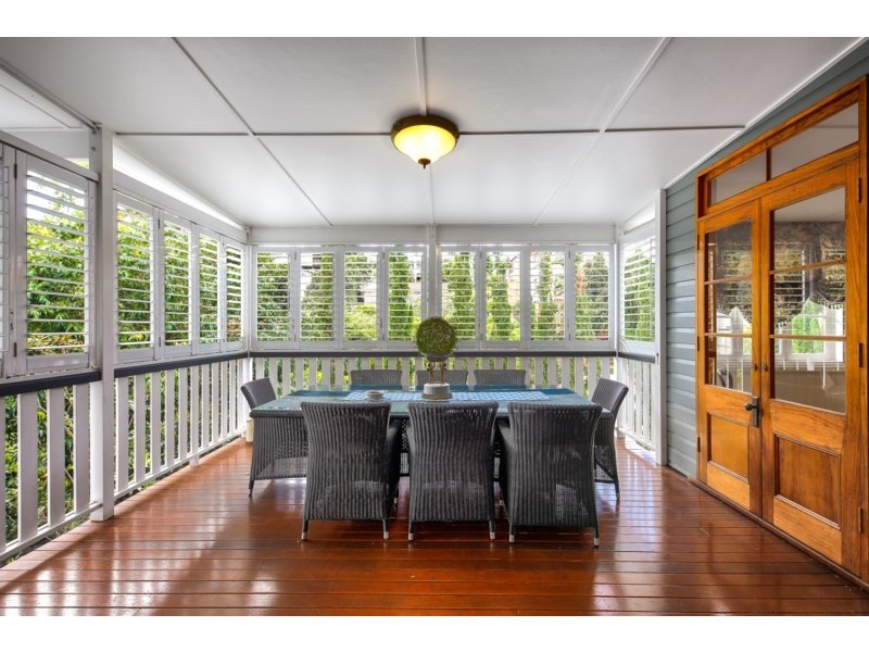 70 Hipwood Road, Hamilton QLD 4007