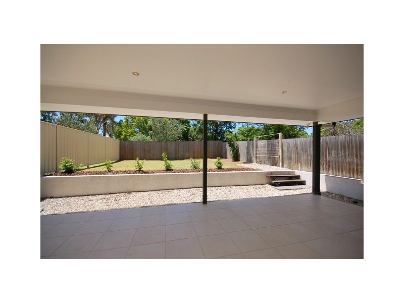 6 Watcombe Street, Wavell Heights QLD 4012