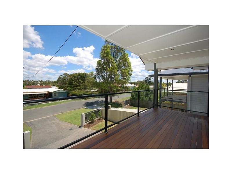 6 Watcombe Street, Wavell Heights QLD 4012