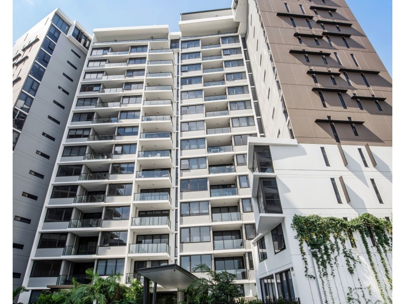 20210/37D Harbour Road, Hamilton QLD 4007