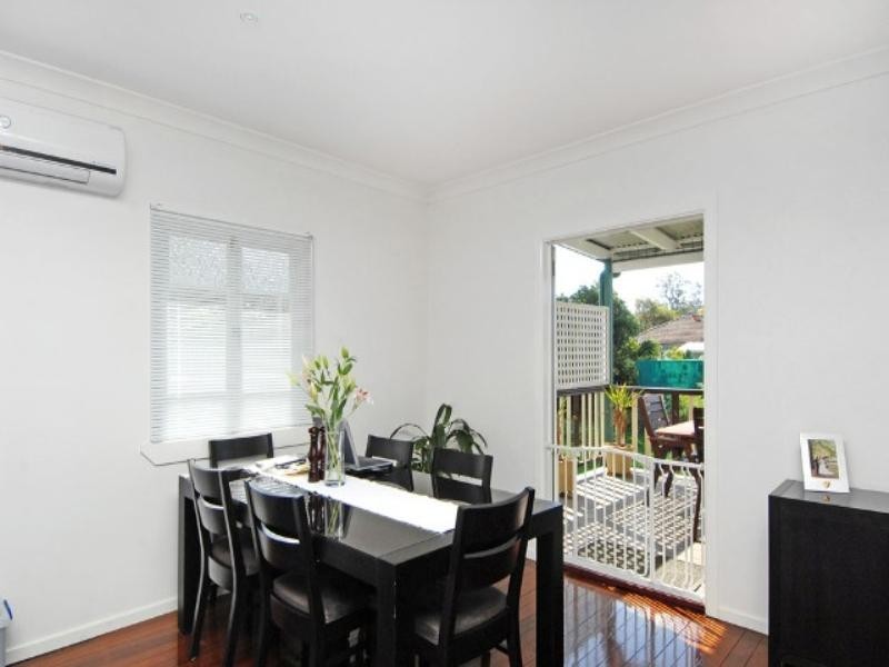 18 Koondara Street, Camp Hill QLD 4152