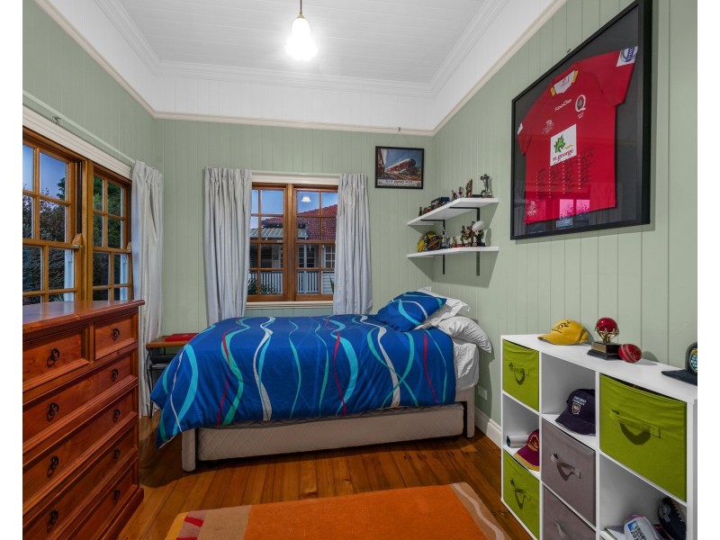 39 Sefton Avenue, Clayfield QLD 4011