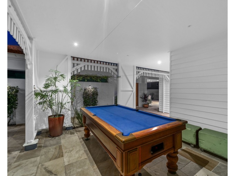 39 Sefton Avenue, Clayfield QLD 4011