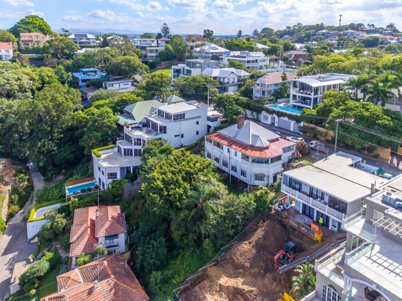 25 Langside Road, Hamilton QLD 4007