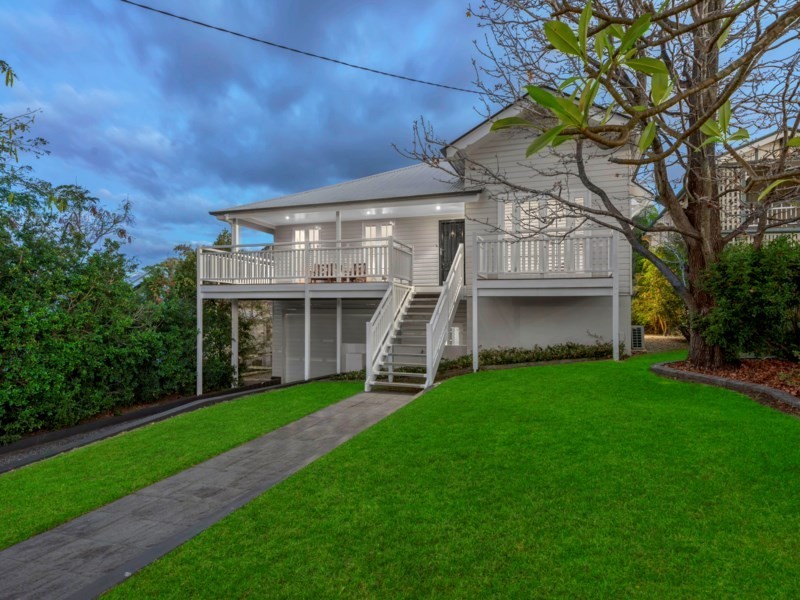 15 Barlow Street, Clayfield QLD 4011