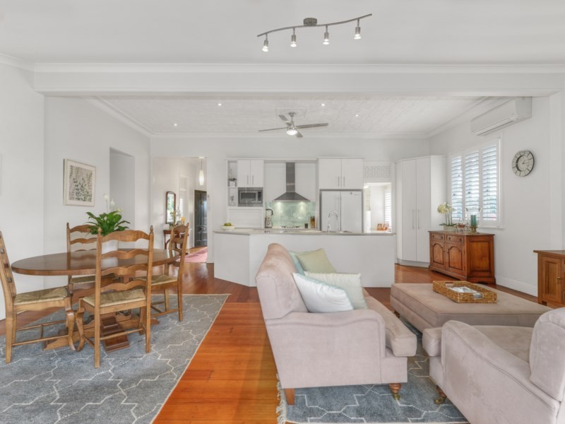 15 Barlow Street, Clayfield QLD 4011