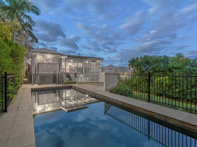 15 Barlow Street, Clayfield QLD 4011