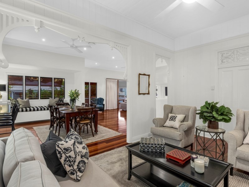 8 Pole Street, Northgate QLD 4013