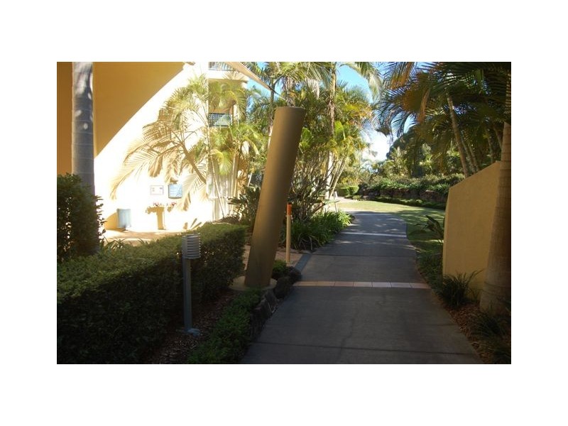 282/64 Palm Meadows Drive, Carrara QLD 4211