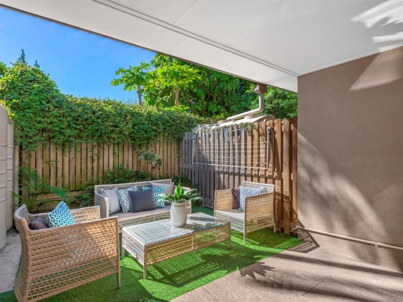 4/20 Balowrie Street, Hamilton QLD 4007